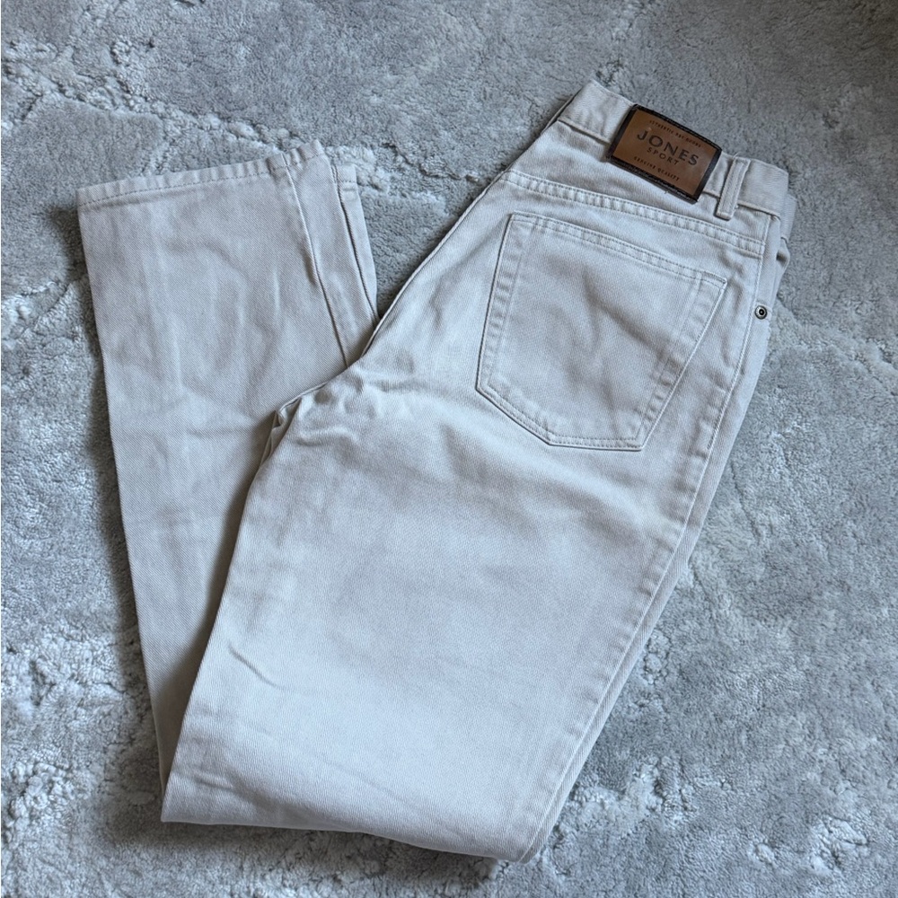 Jones New York Cream Straight Leg Jeans